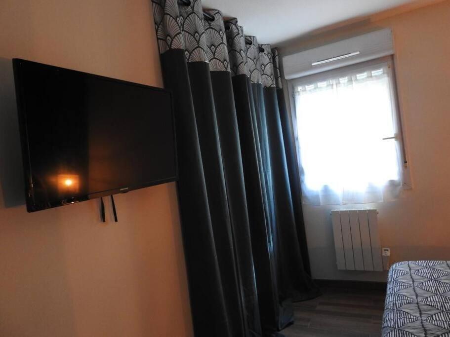 Suite Cosy&Jacuzzi Cenon Eksteriør billede